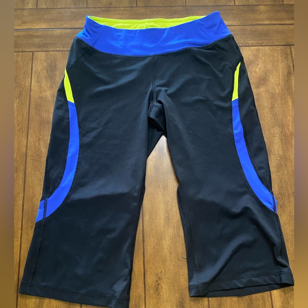 Women’s Tek Gear Workout Capris Sz Sm